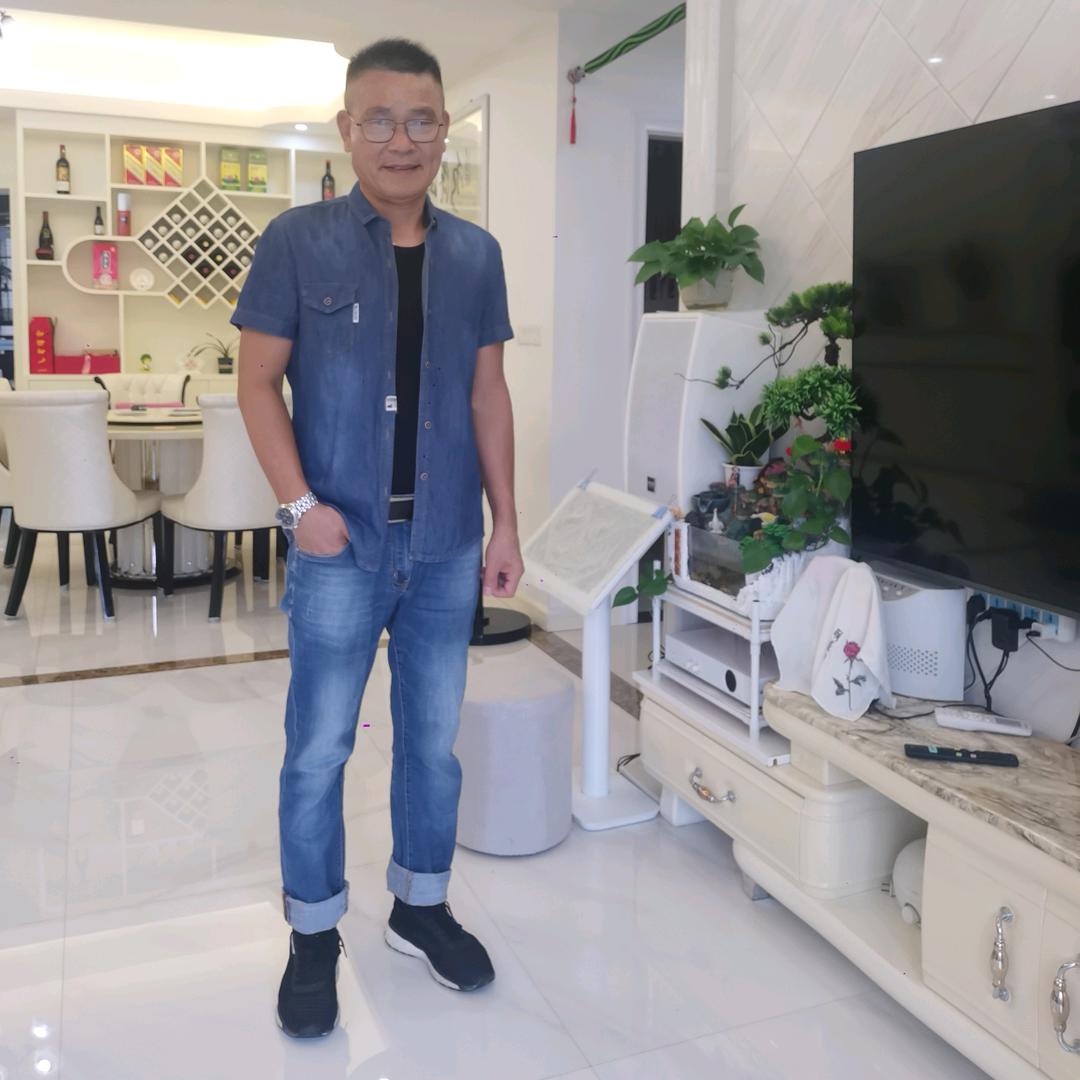 巾峰欧阳