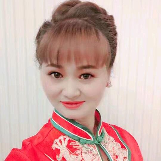 红梅穿搭