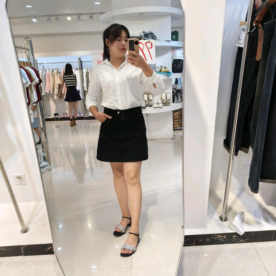 xue 🌸˃̵͈̑ᴗ˂̵͈̑🌸
