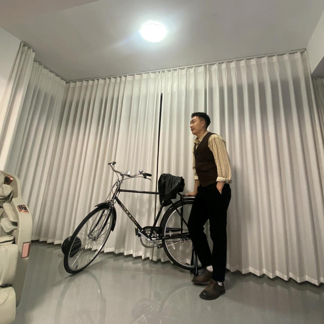 阿龙向前冲