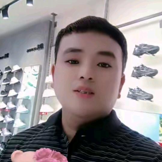炉桥李明鞋业（特步）