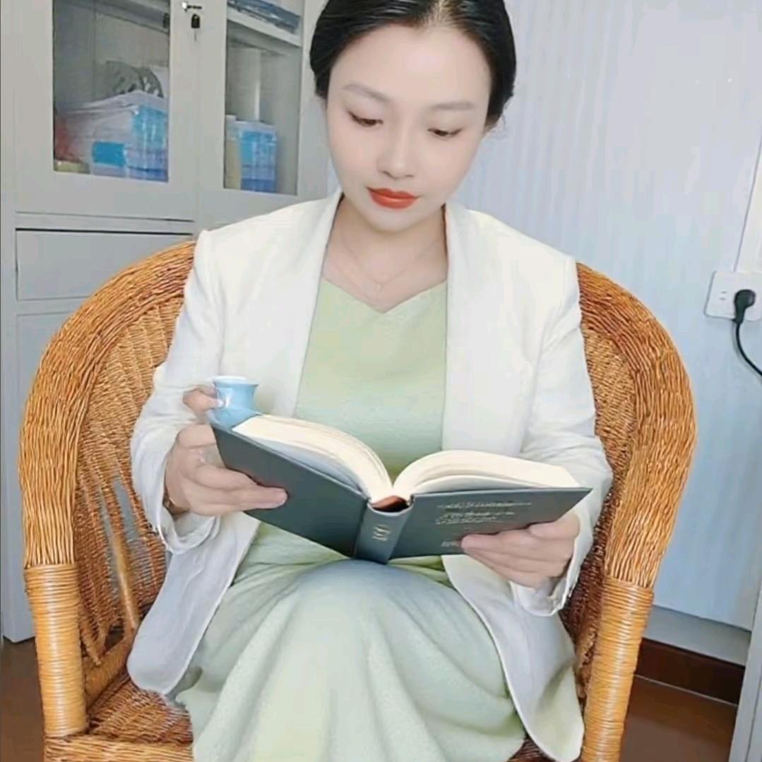 钟小姐~