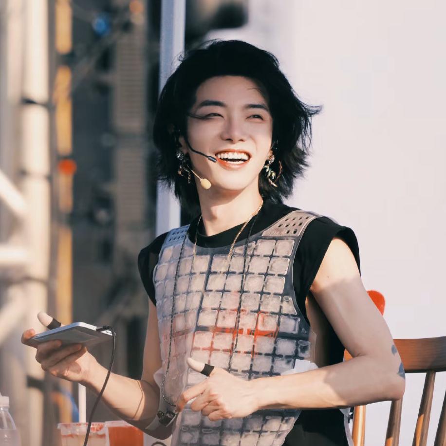 m.星鹤漫山yu〽️