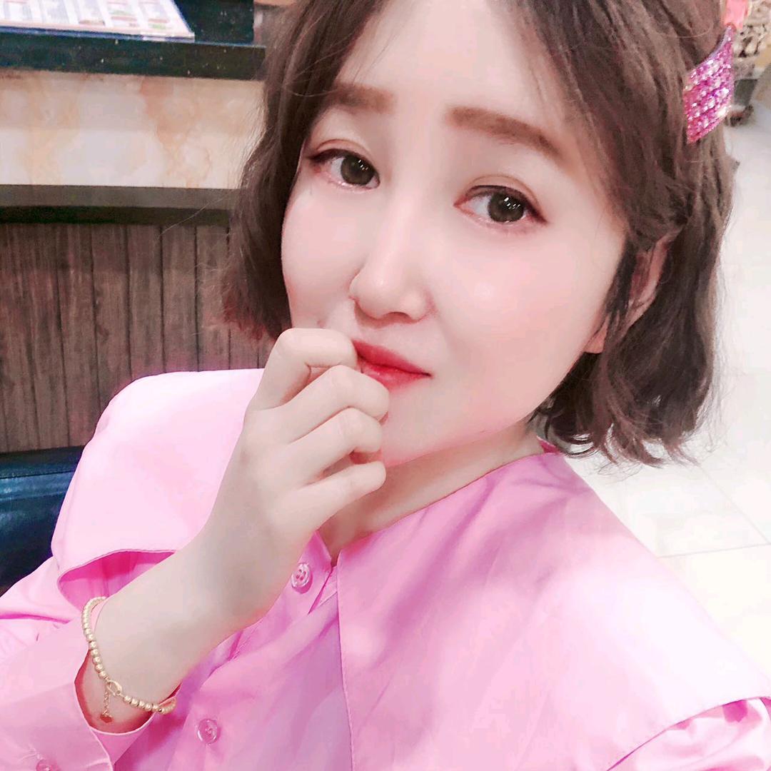爱丽丝～💍🌻🦋