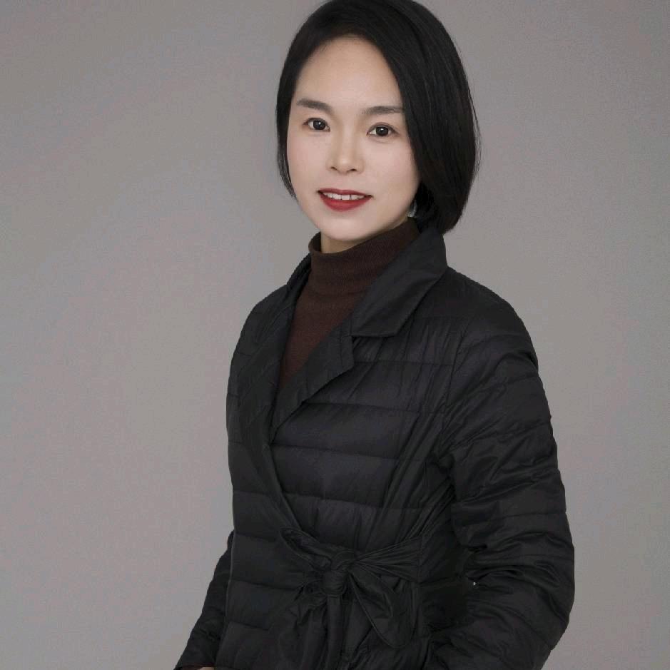 尚品宅配圣诞鸟整装王苗