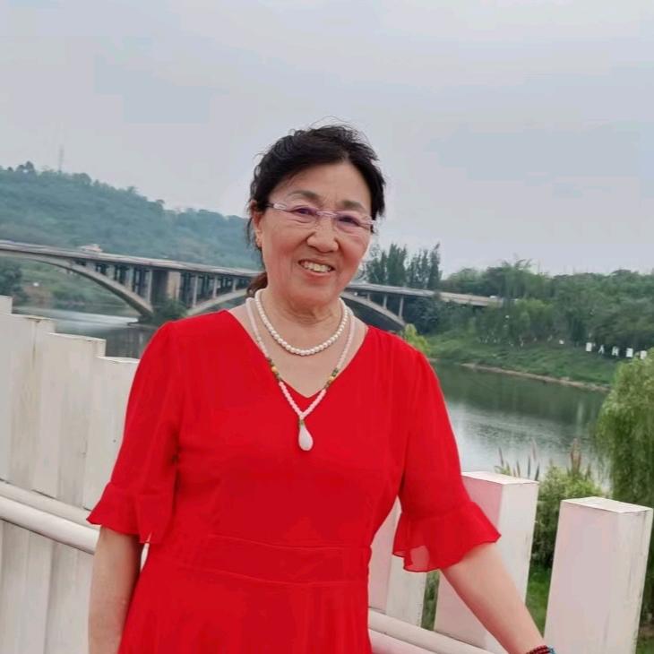 灵芝奶奶，