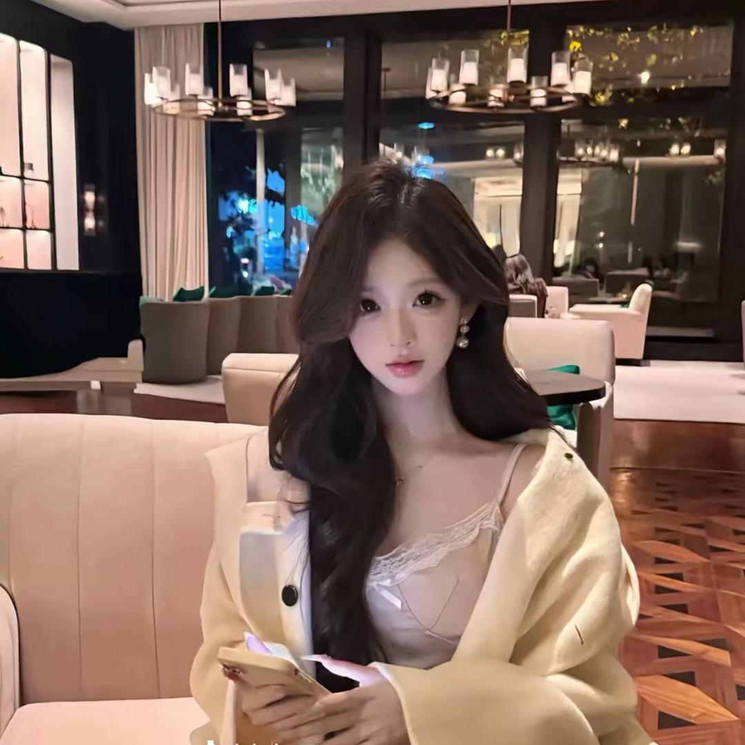妮妮-😽