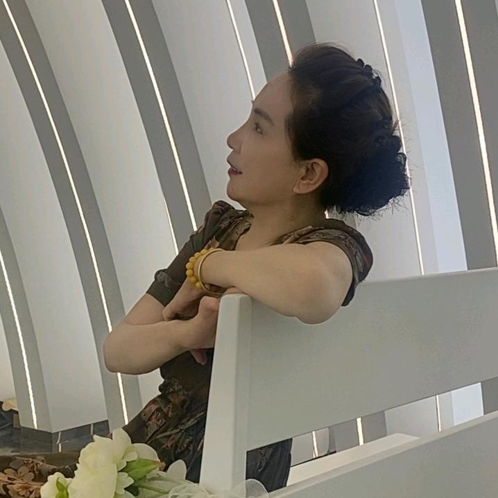 朵朵🌻