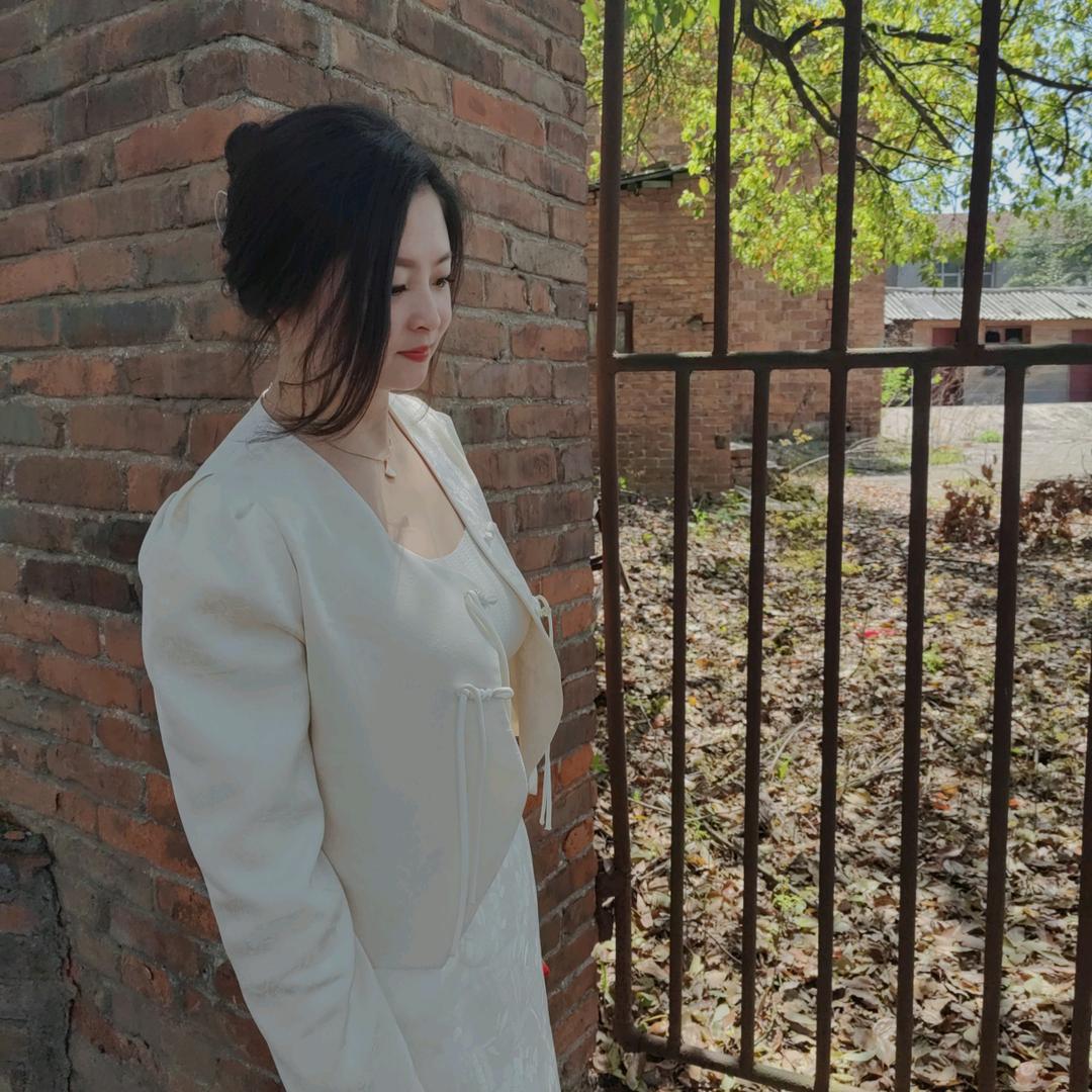 汪莉莉  玖和广告