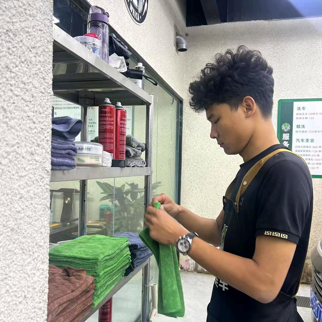 任县小鹿美车-闫家豪