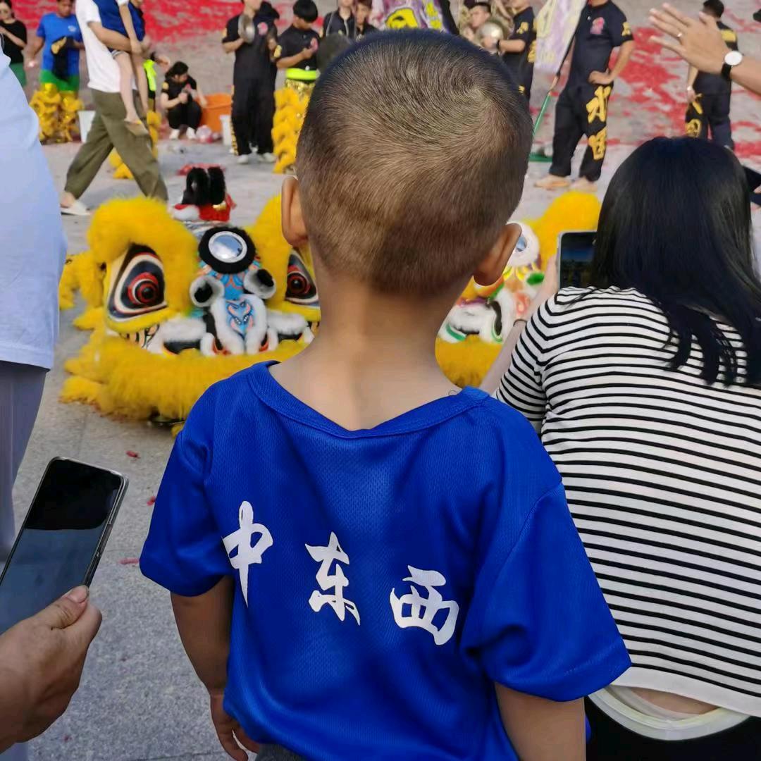 万事德手工团队