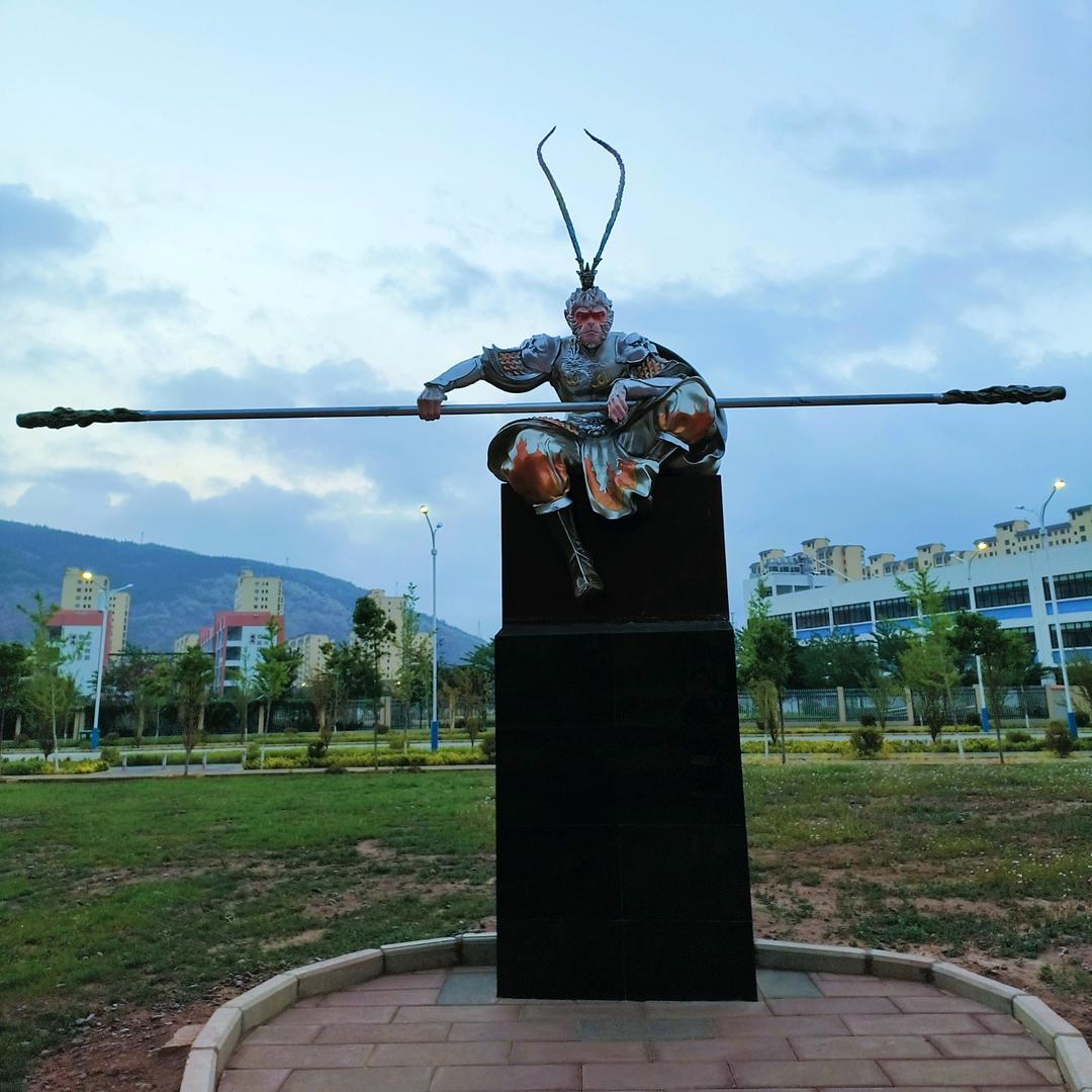 吃狼的兔子🇨🇳