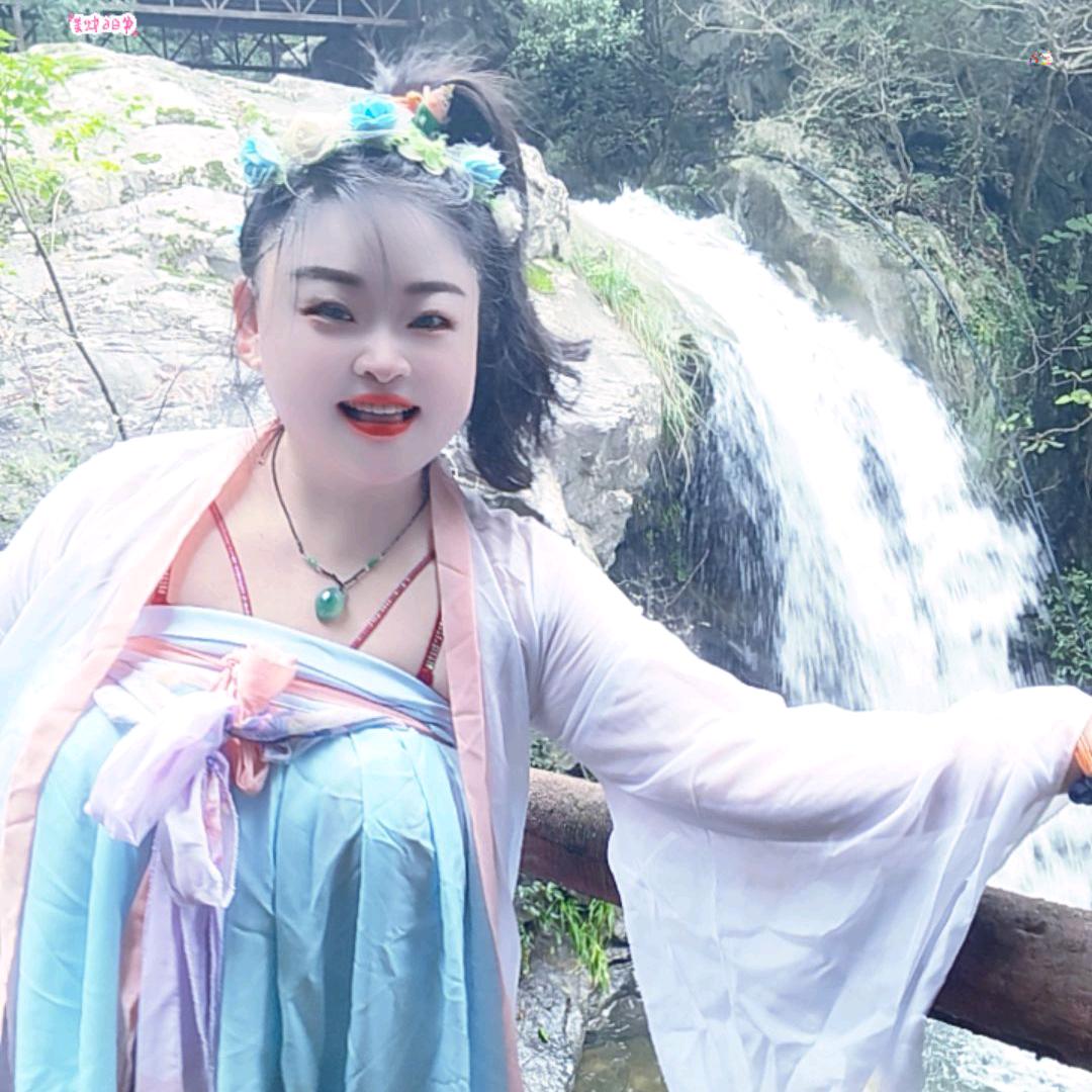 李思茹