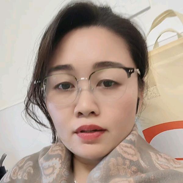 苏柳月