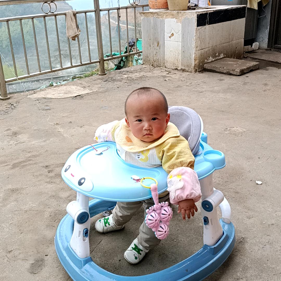 ꧁༺杨༒༻少꧂