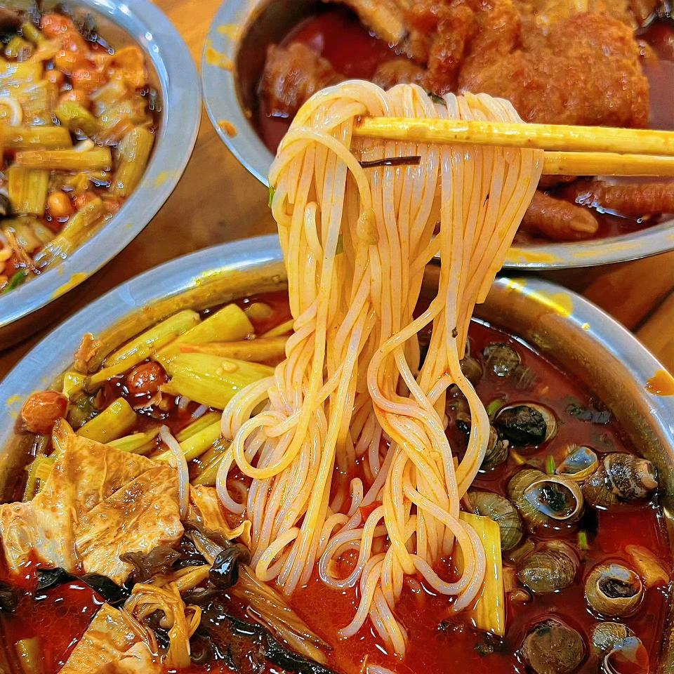 柳州地道螺蛳粉（实体店）