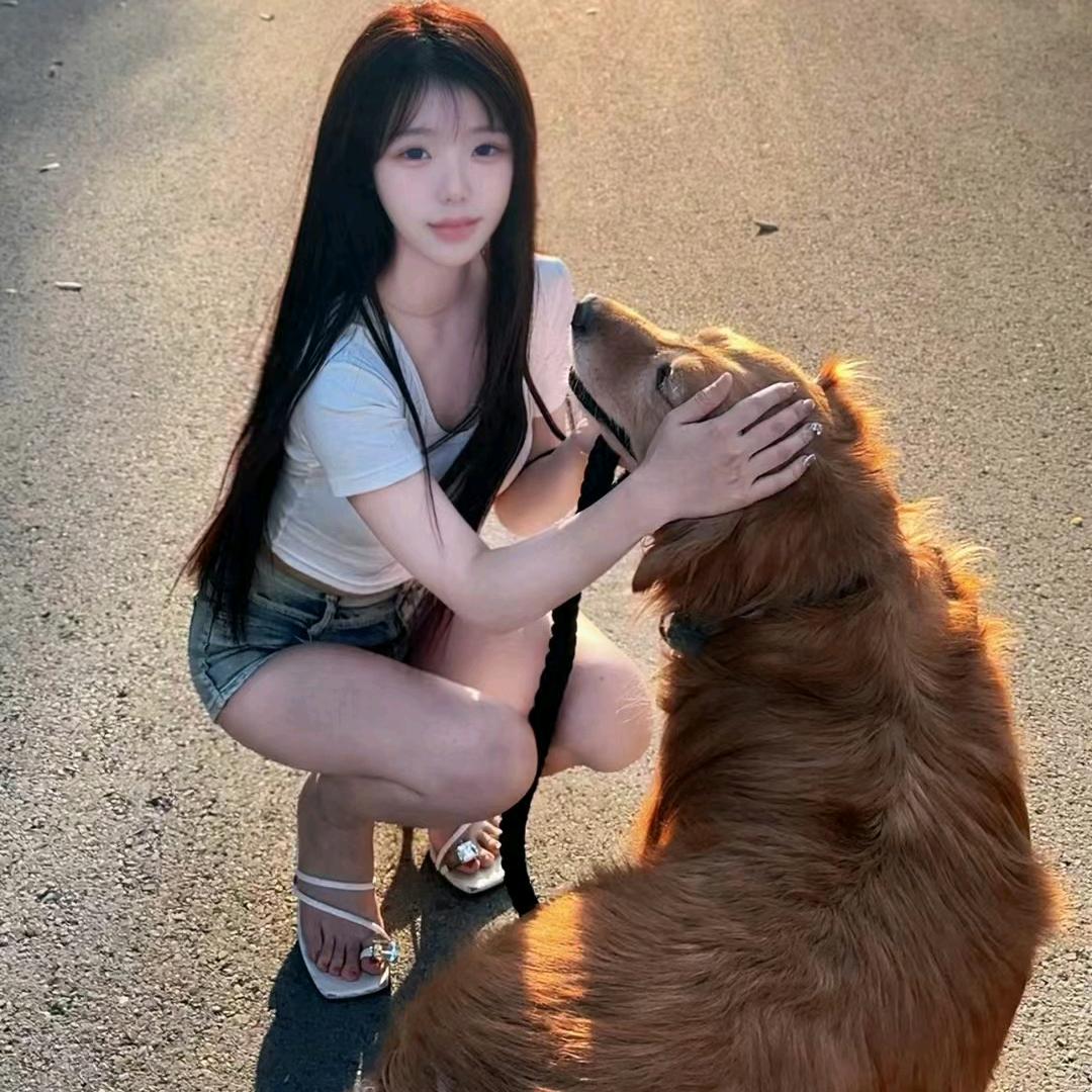 美女检验员