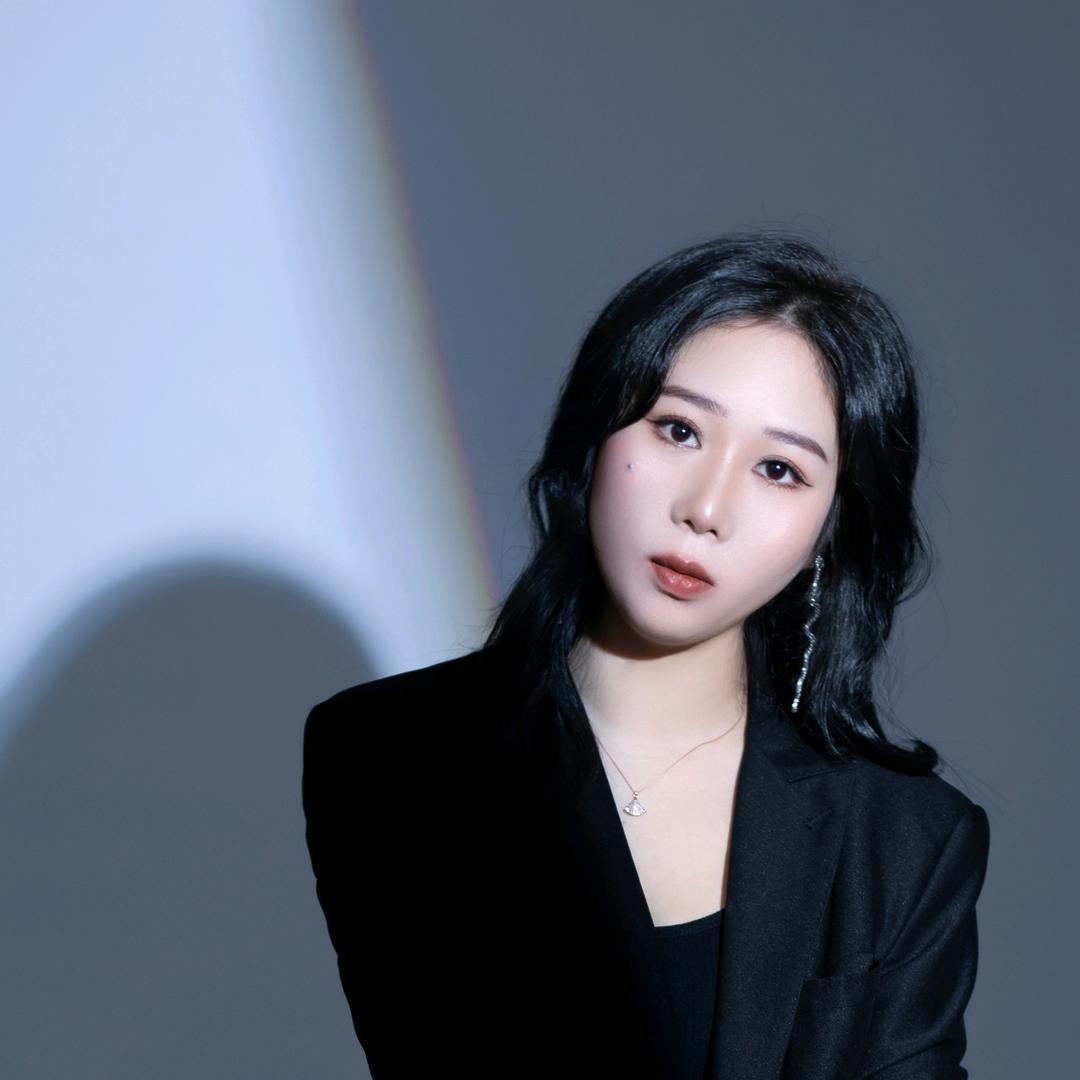 颖子小珏