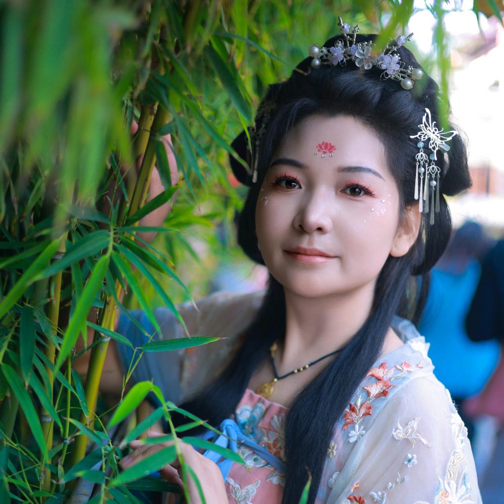 王🌻艳