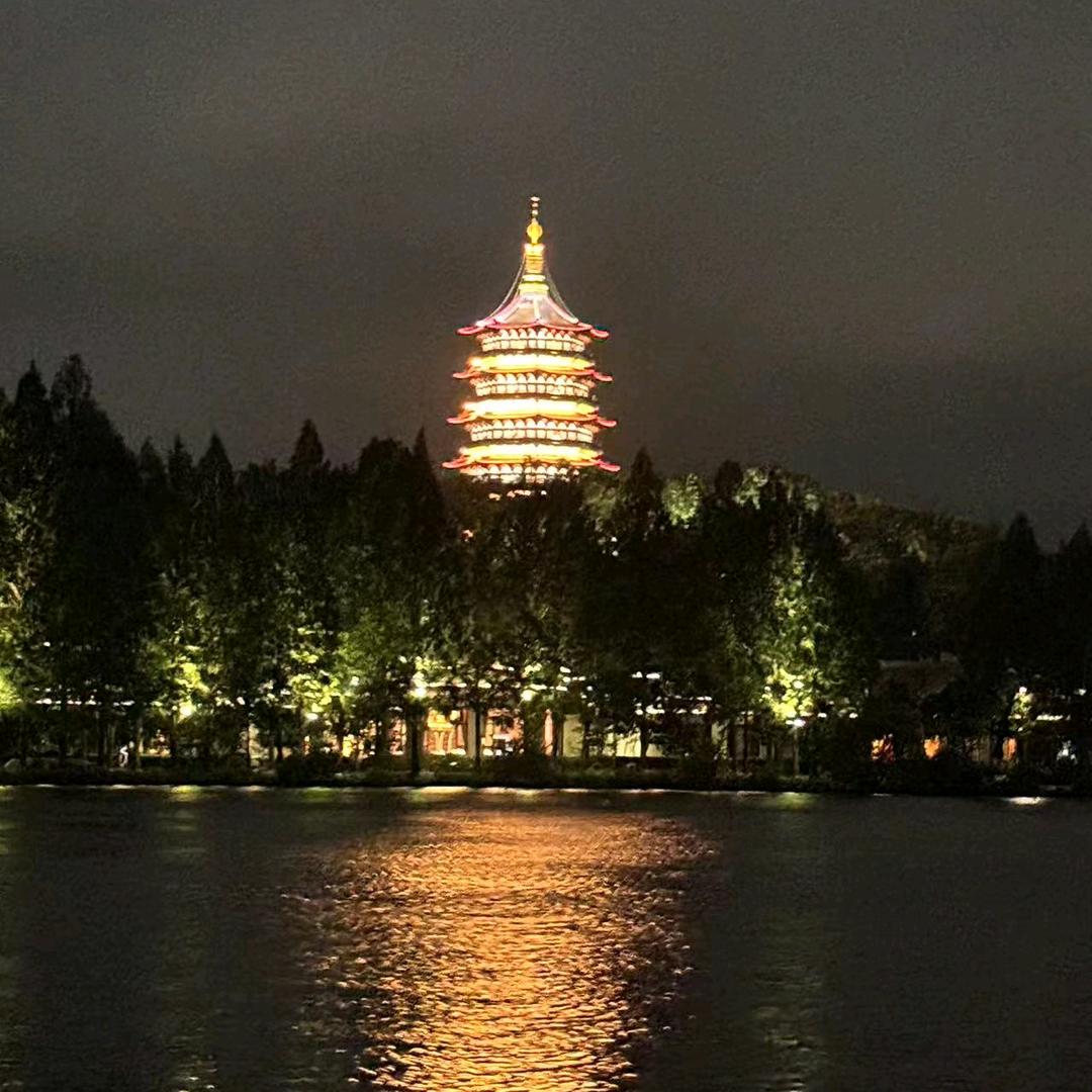 墨Baby时尚童装铺