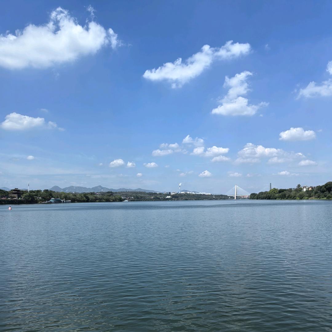蓝色天空