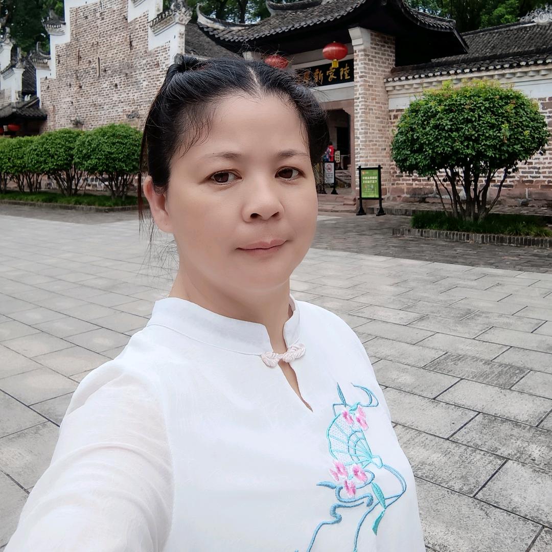 甜甜阿姨