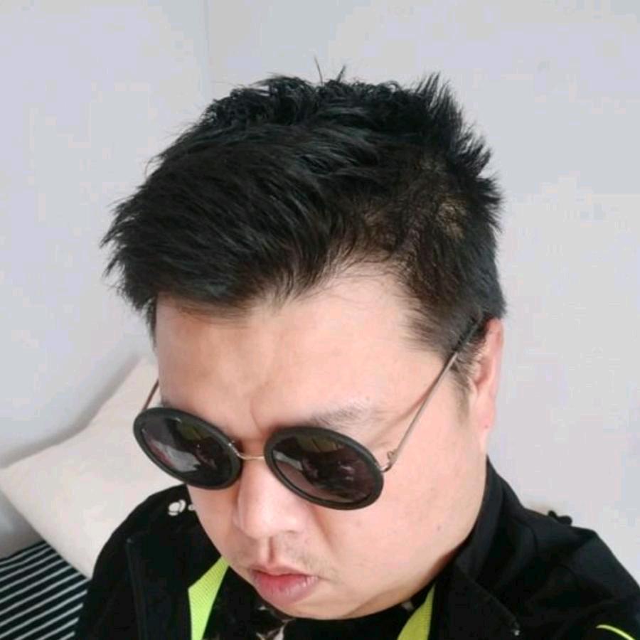 Hawk变身