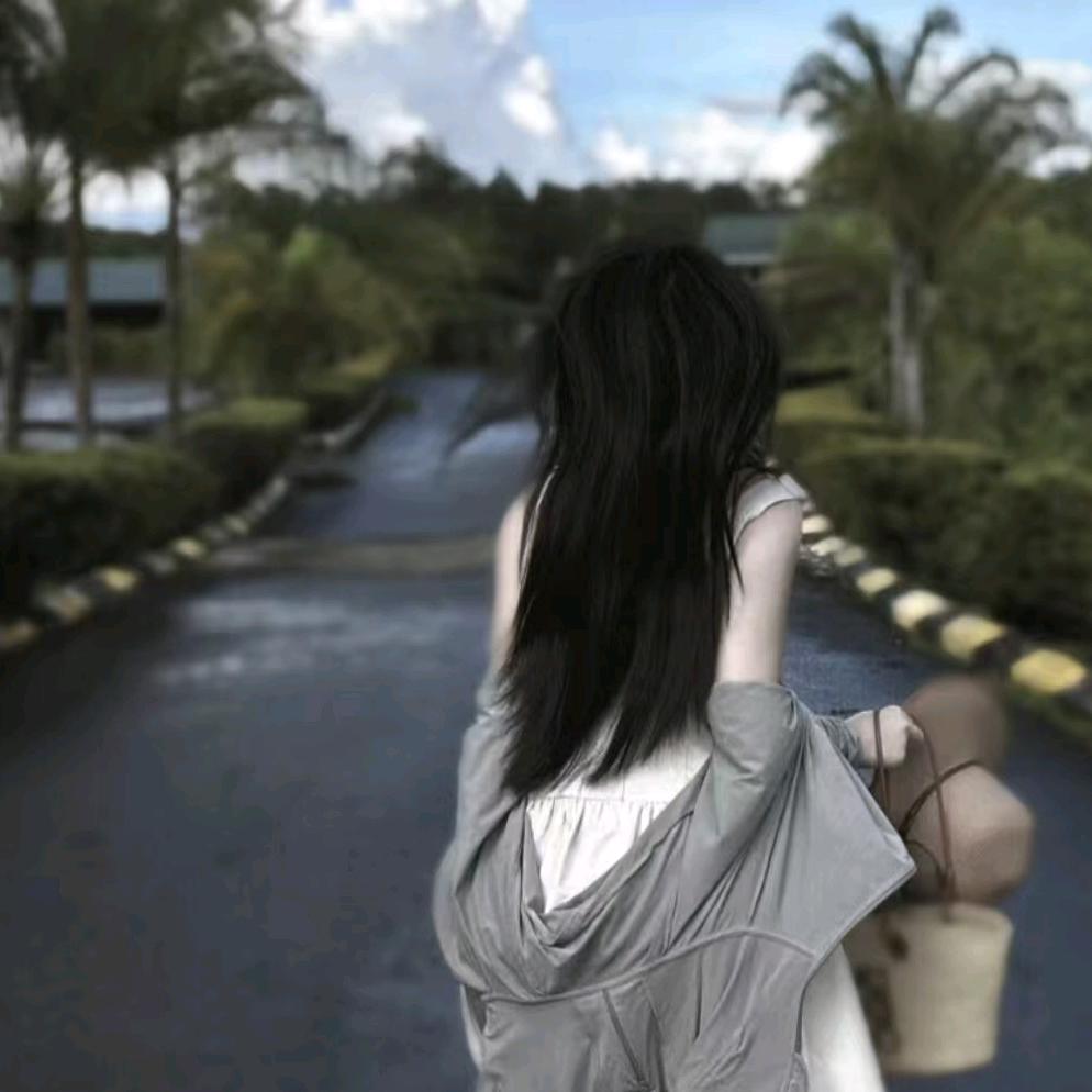 🥀প꯭梦醒ᮨ໌້💔心已碎ღ᭄