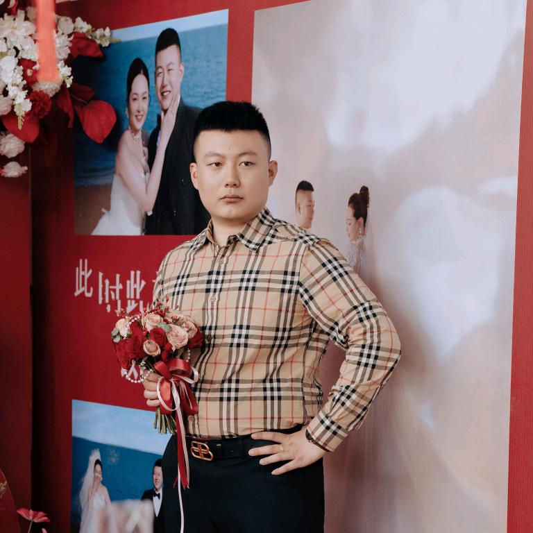 二手车-杨依潇.