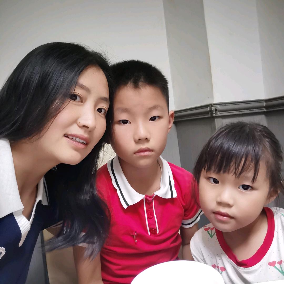 不谈,不问,不听,不想。