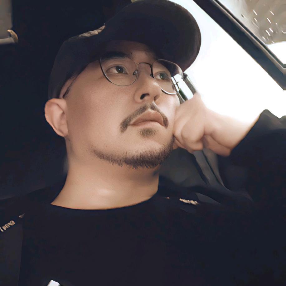 默