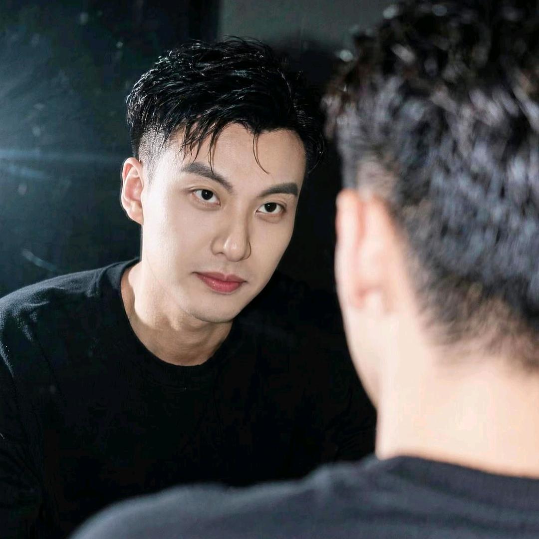 宁致传媒（秦也）