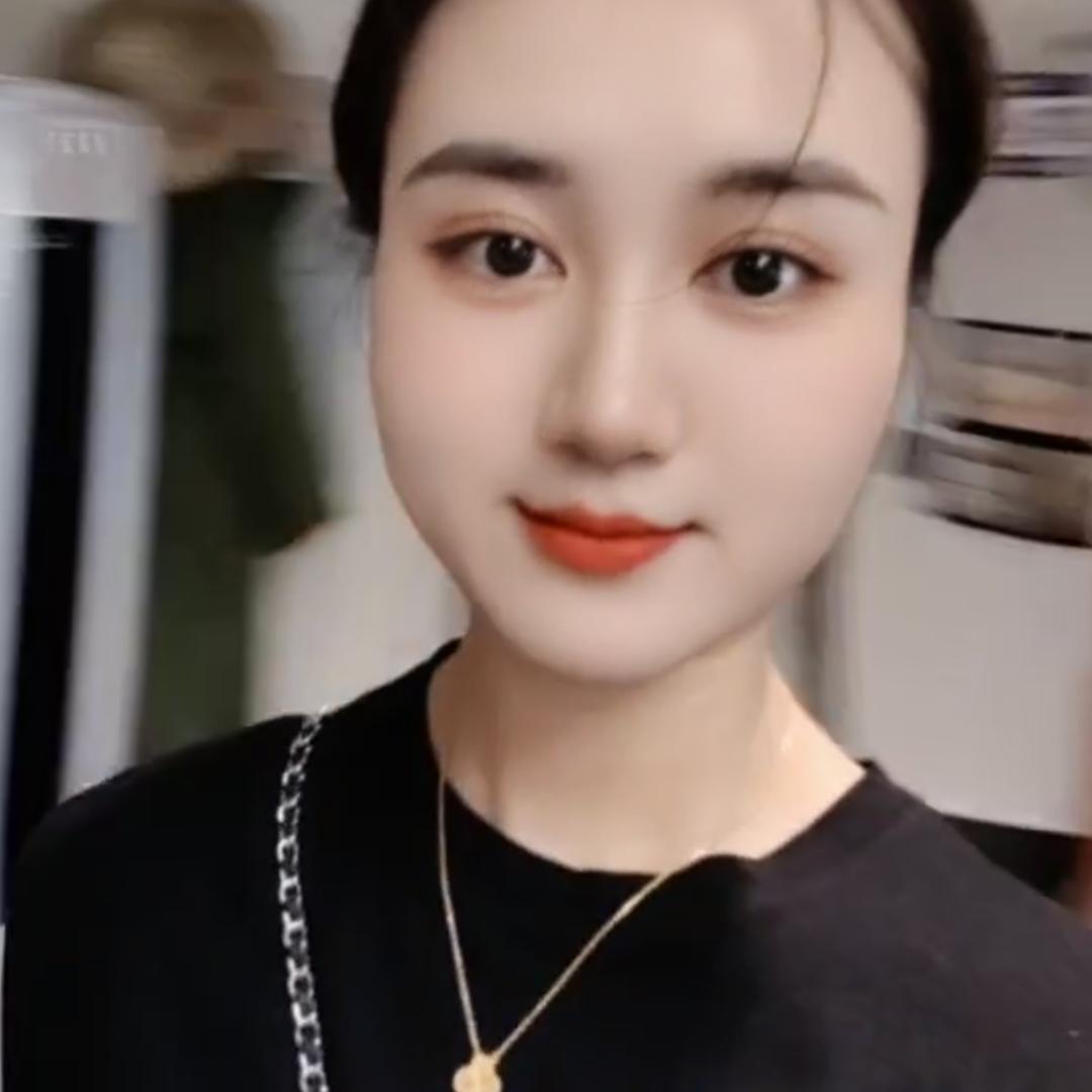 淑娅捣鼓金刚枪