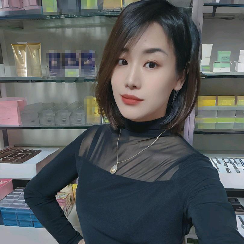 梅子👑