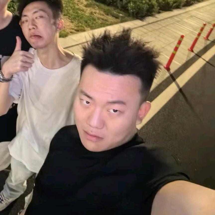 无敌小李