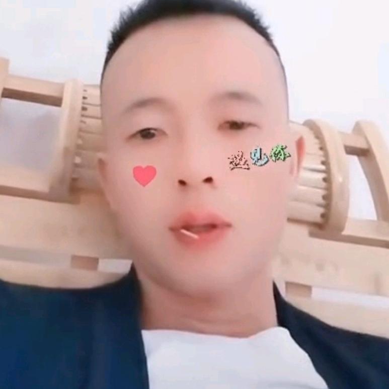 小哥