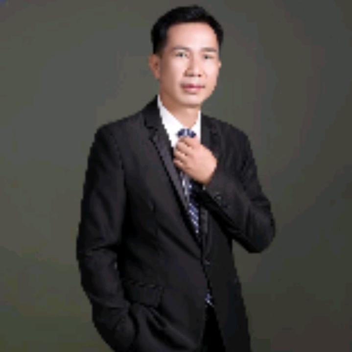 百色地产经理人李总