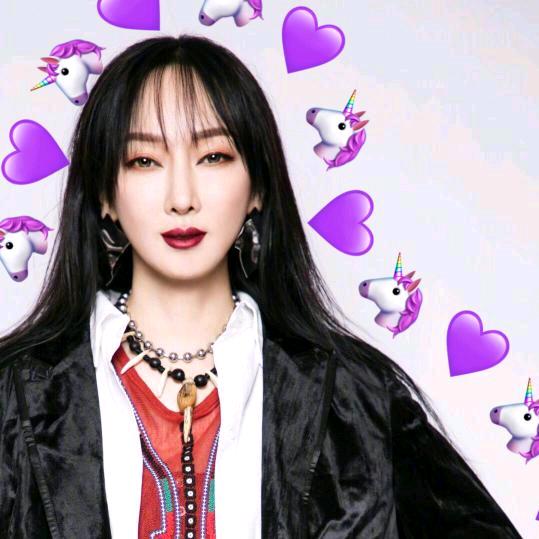 我们家➡️萨顶顶🧸