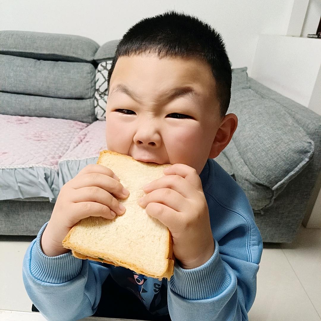 贾小闹