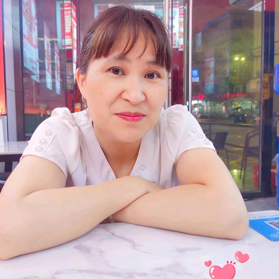 蝶恋花：厨窗