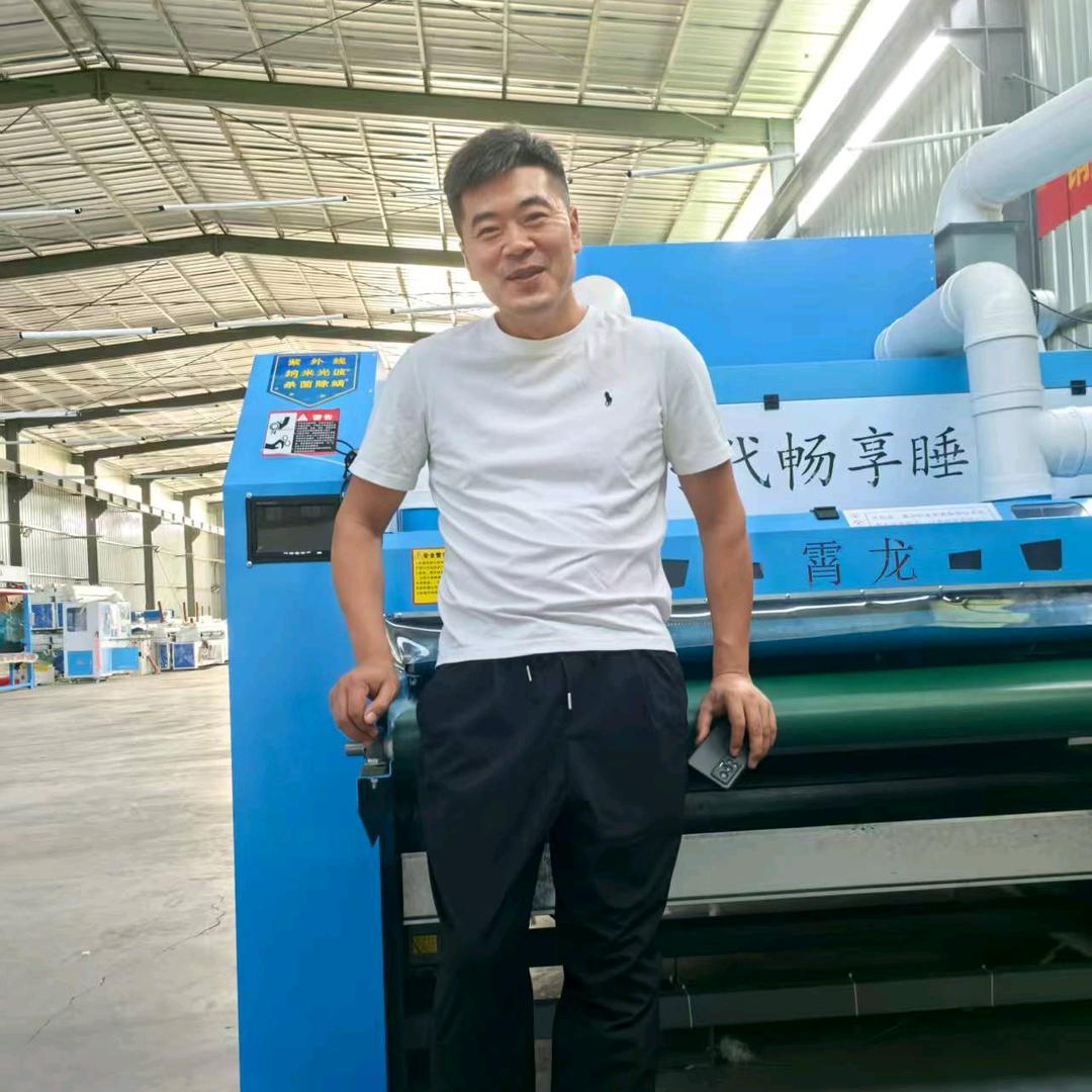 霄龙机械陈二永