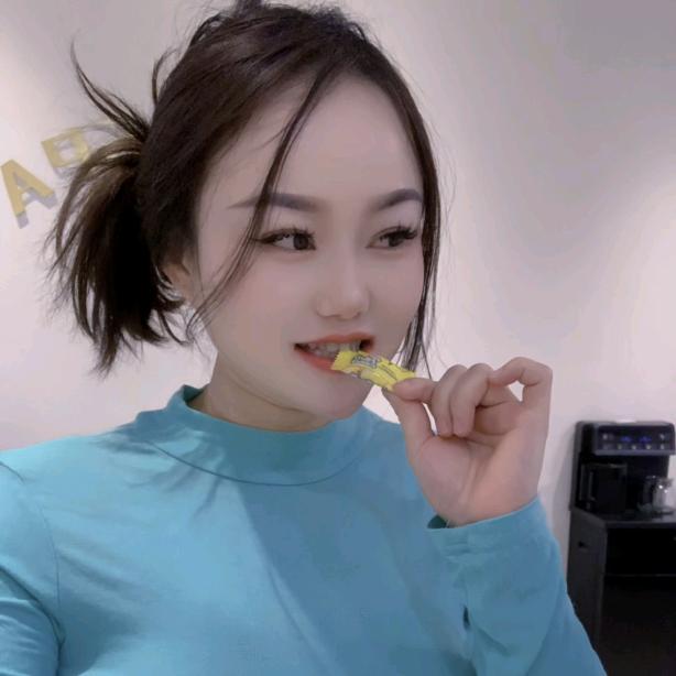 S小燕子P