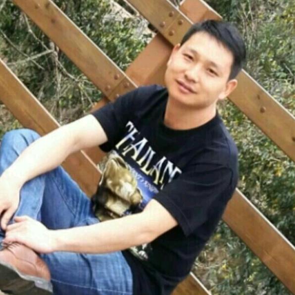 隆焱漫天