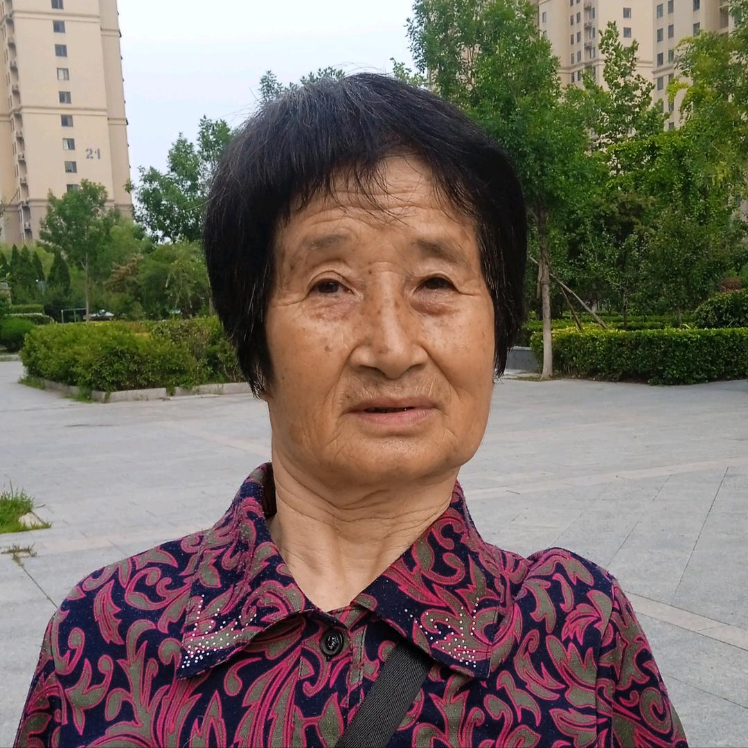 幸运侯姐