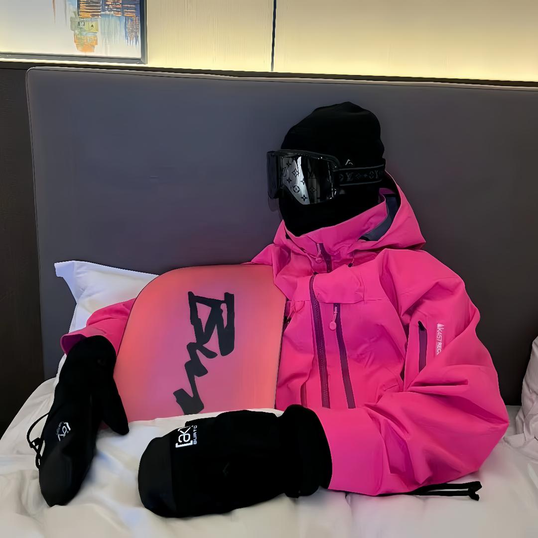 𝙇𝙮𝙤𝙣𝙚𝙡এ