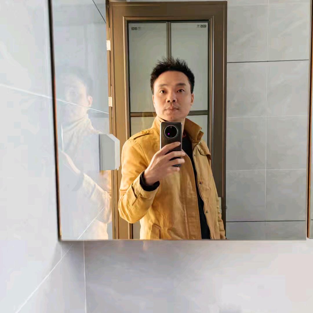 李老板姓李LXP