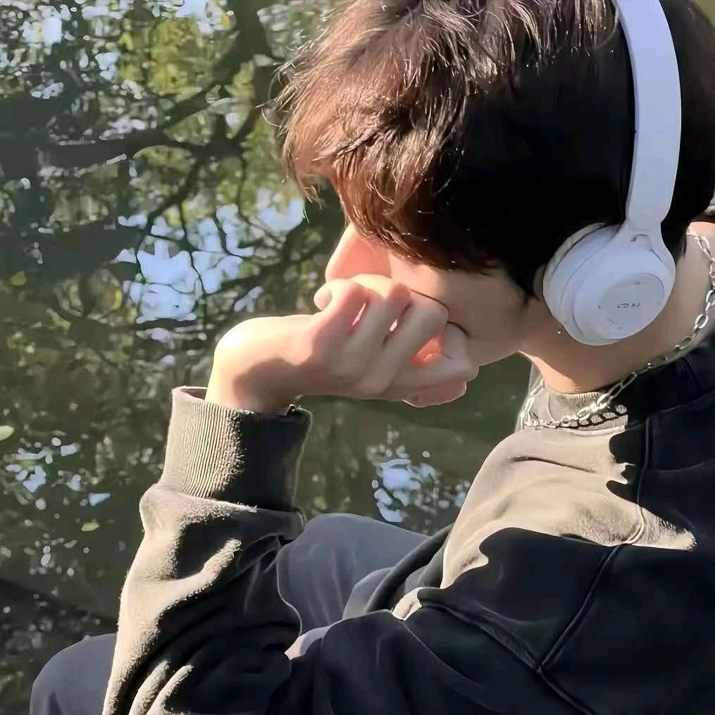 𝒀𝒎.清溯👑小刘美女