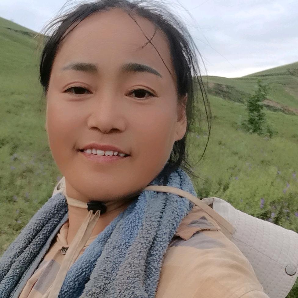 农村女人，傻妞