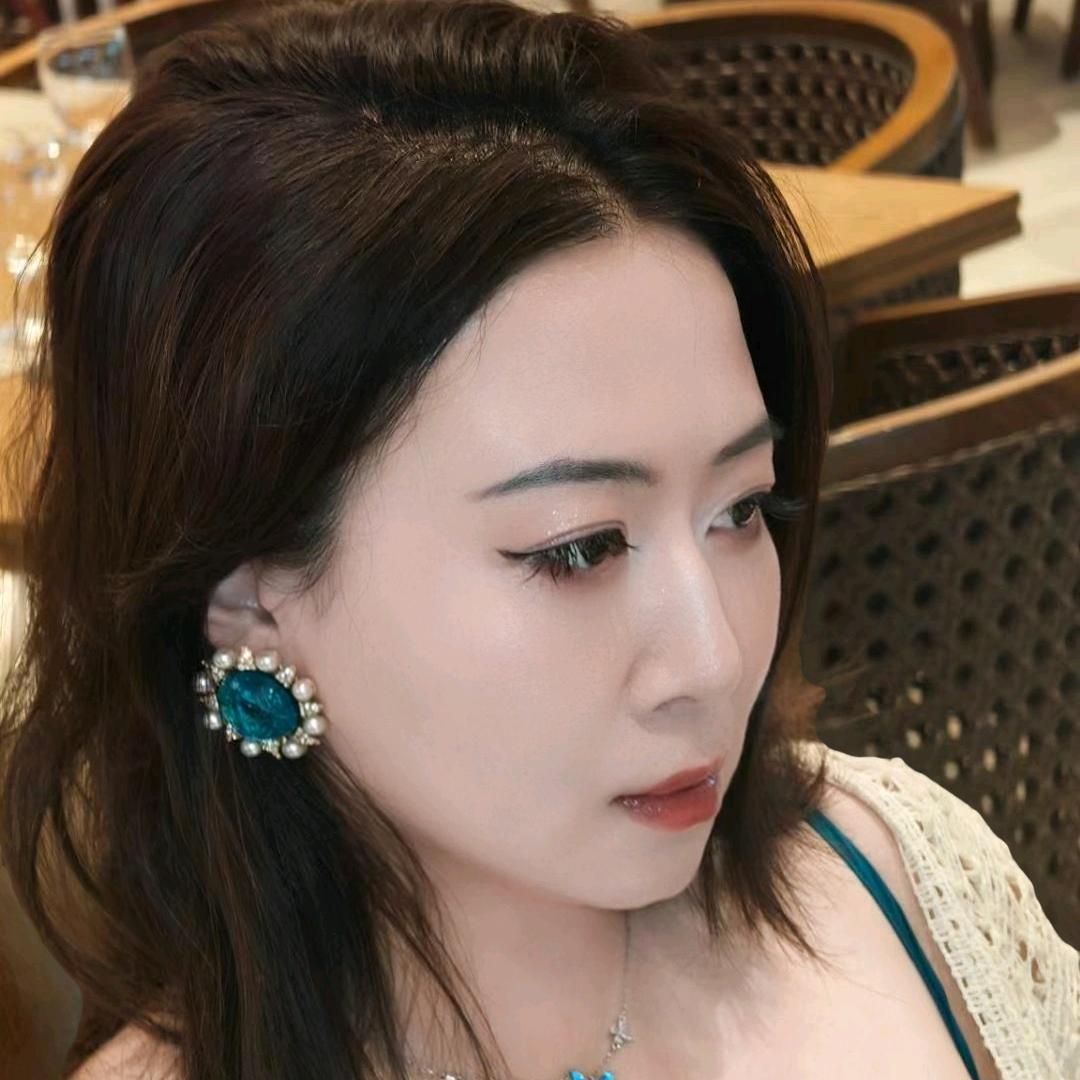 人间水蜜桃