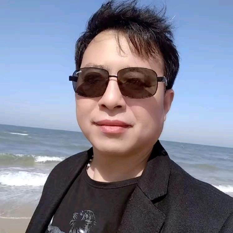 爱唱歌的刘大哥